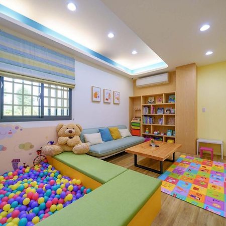 Playful Paradise Apartment Донгшан Екстериор снимка